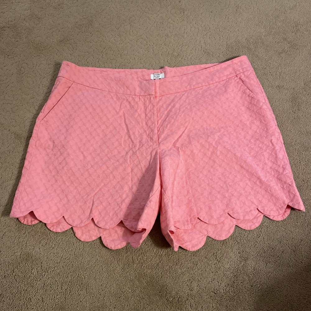 CROWN & IVY "SHELBY" SCALLOPED HEM SHORTS MIDRISE FLAT FRONT STRETCH PINK SZ 20W
